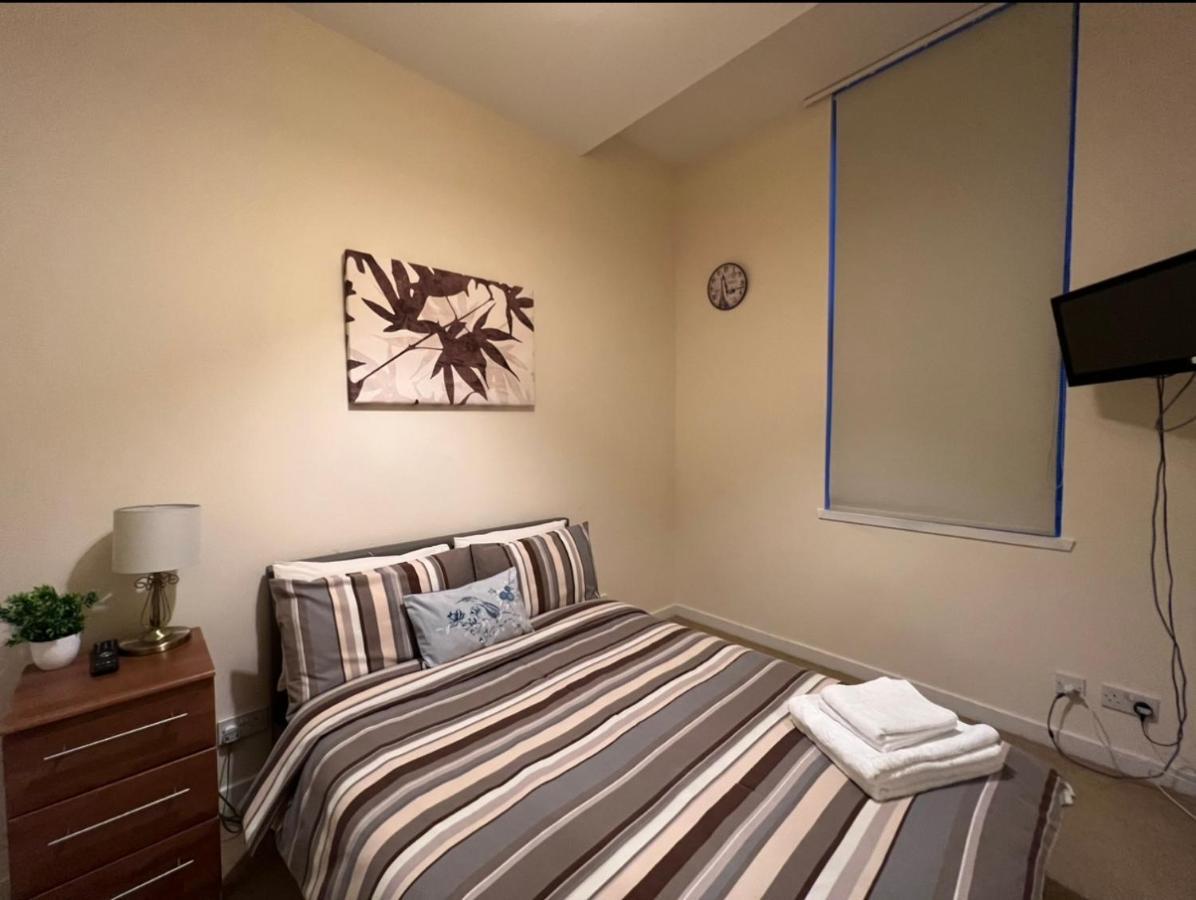 Aberdeen Stay Central 2-Bedrooms Apt-No Party المظهر الخارجي الصورة