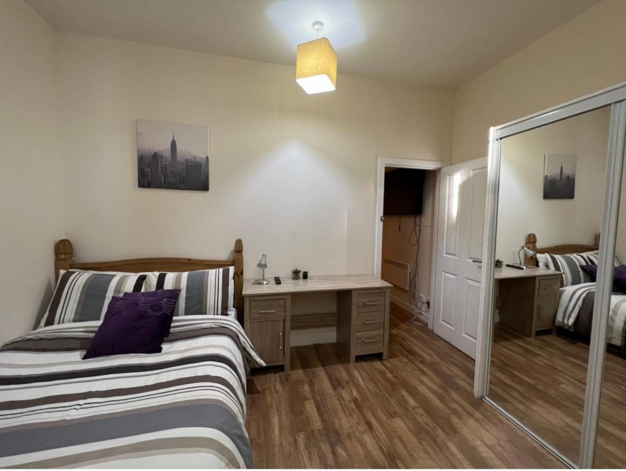 Aberdeen Stay Central 2-Bedrooms Apt-No Party المظهر الخارجي الصورة