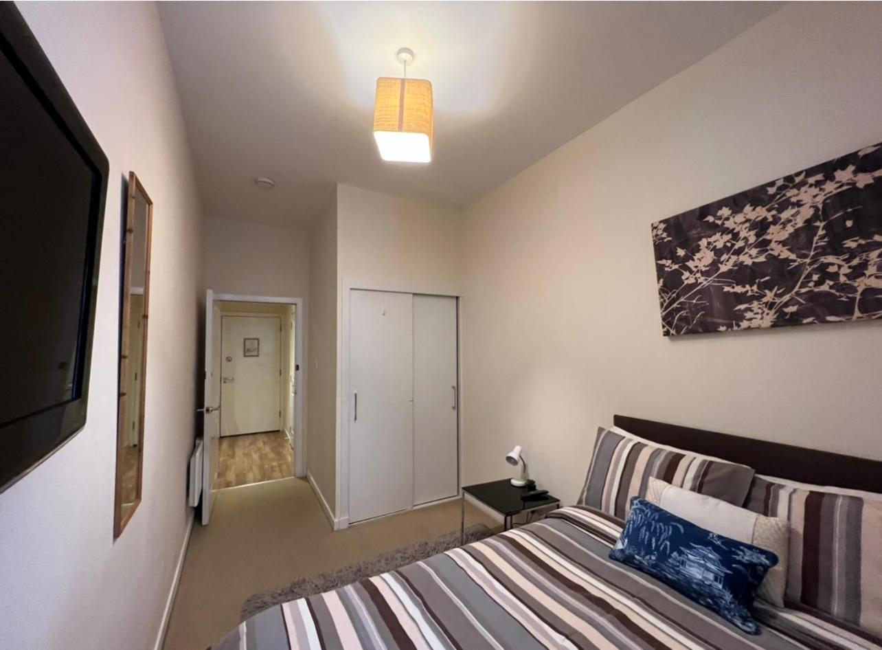 Aberdeen Stay Central 2-Bedrooms Apt-No Party المظهر الخارجي الصورة