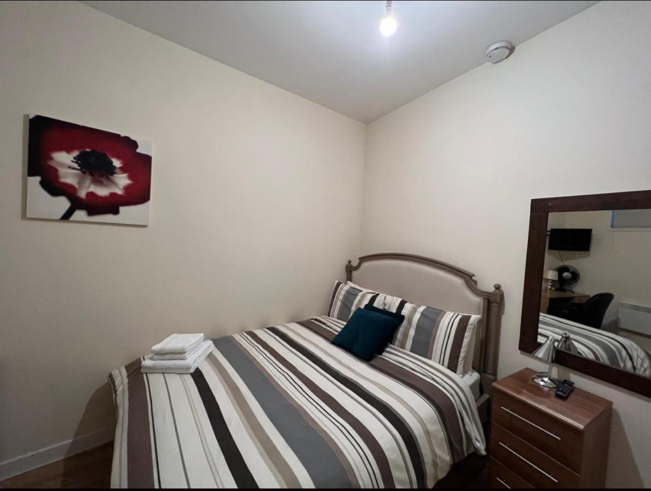 Aberdeen Stay Central 2-Bedrooms Apt-No Party المظهر الخارجي الصورة